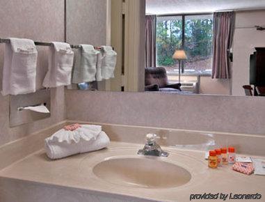 Travel Inn Гоумвуд Номер фото